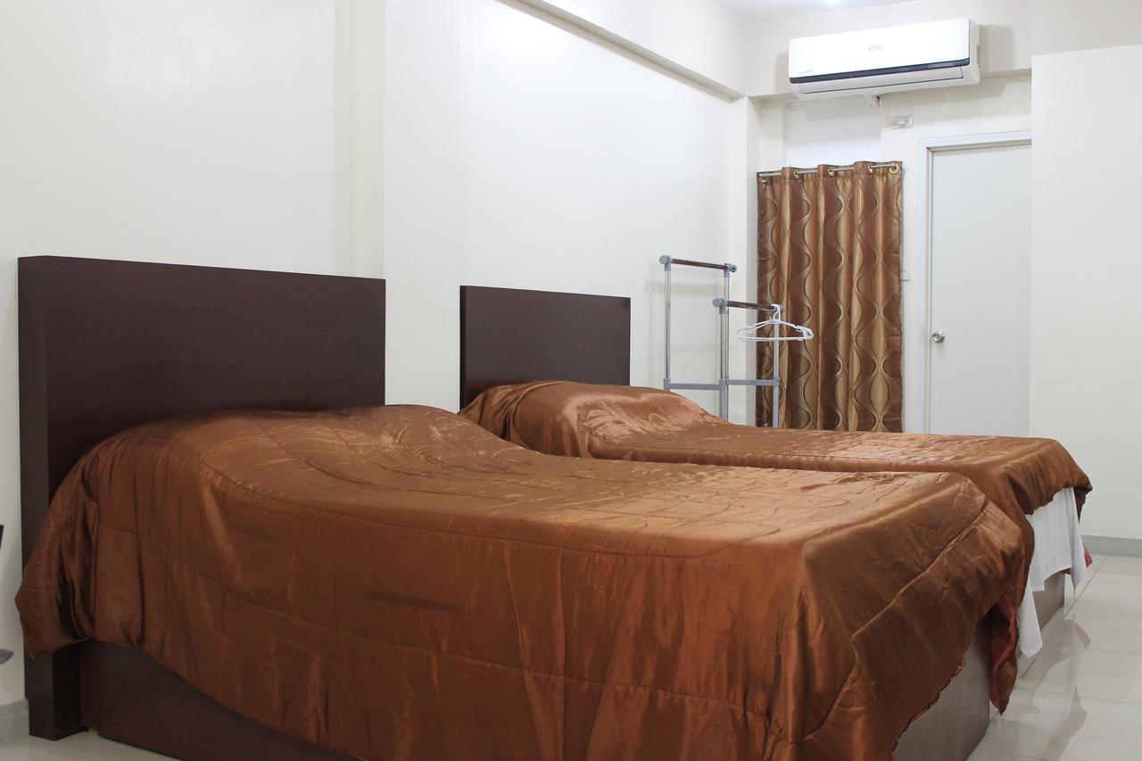 Residencia San Vicente - Pasay -Budget Hotel Маніла Екстер'єр фото