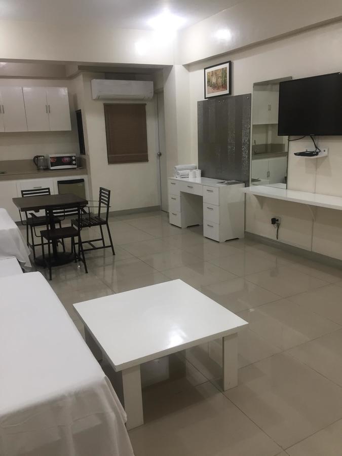 Residencia San Vicente - Pasay -Budget Hotel Маніла Екстер'єр фото