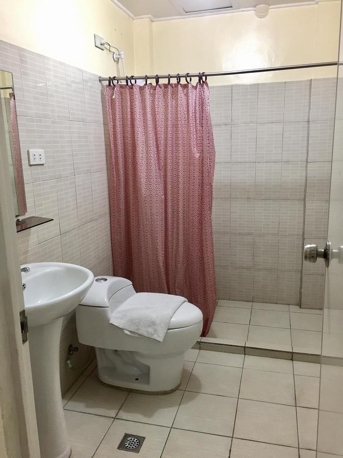 Residencia San Vicente - Pasay -Budget Hotel Маніла Екстер'єр фото