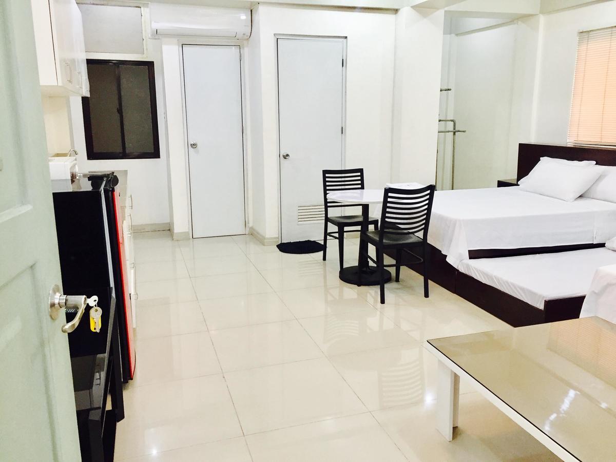 Residencia San Vicente - Pasay -Budget Hotel Маніла Екстер'єр фото